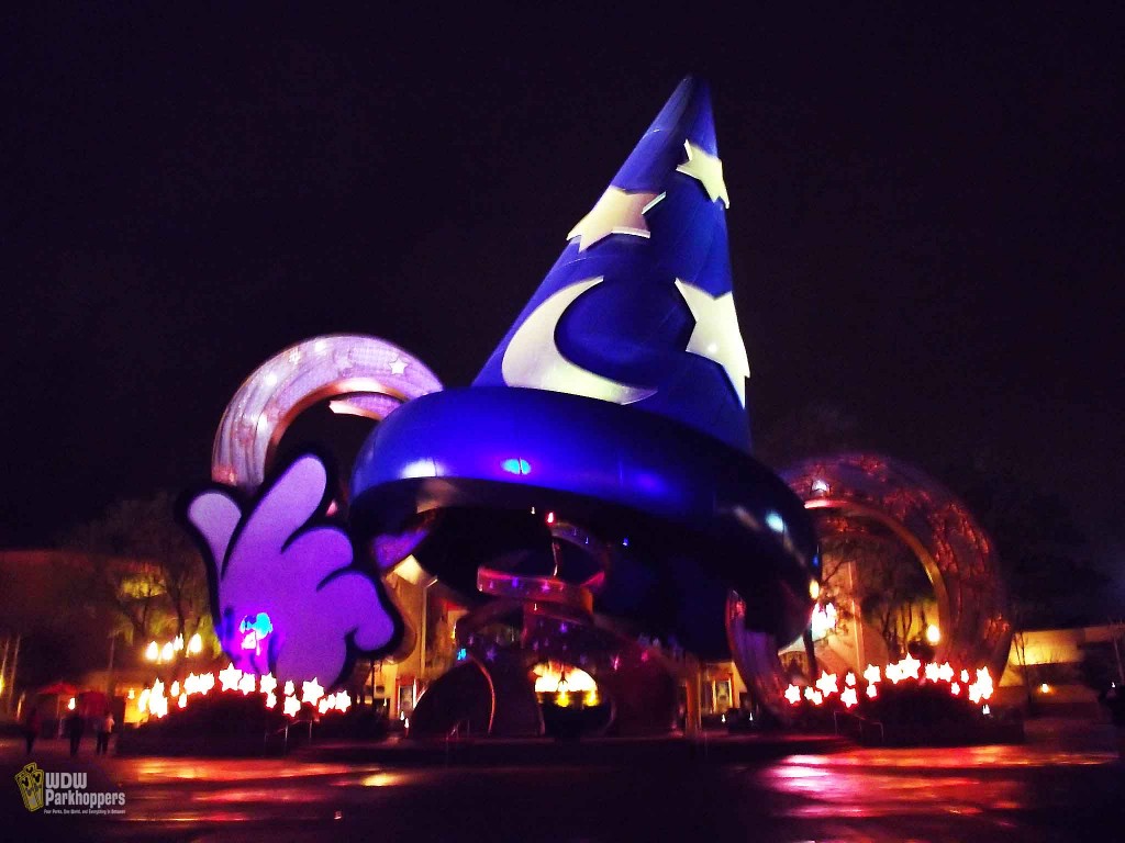Sorcerer Mickey Hat at Disney's Hollywood Studios